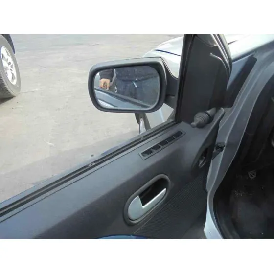 FORD FIESTA (CBK) '2005 AMBIENTE PLATA