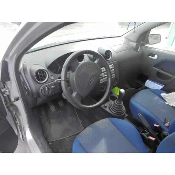 FORD FIESTA (CBK) '2005 AMBIENTE PLATA