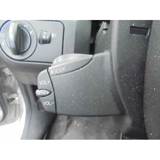 FORD FIESTA (CBK) '2005 AMBIENTE PLATA