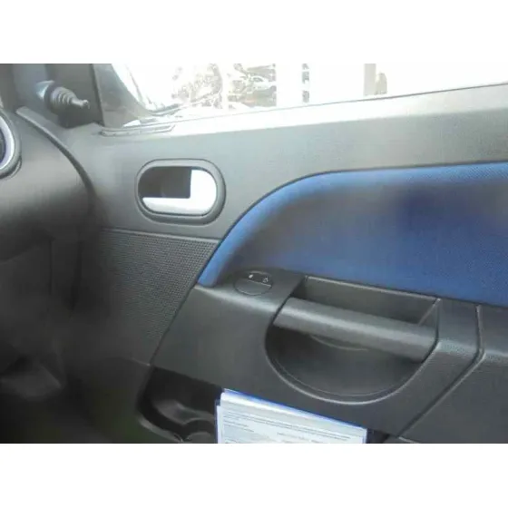 FORD FIESTA (CBK) '2005 AMBIENTE PLATA