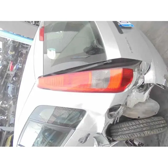 FORD FIESTA (CBK) '2005 AMBIENTE PLATA