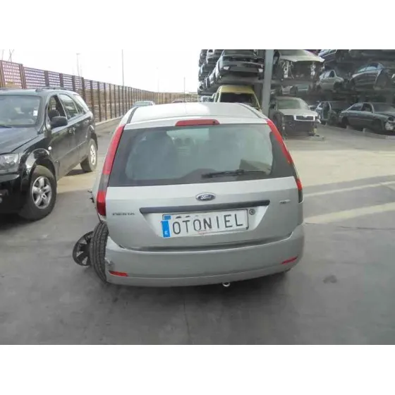 FORD FIESTA (CBK) '2005 AMBIENTE PLATA