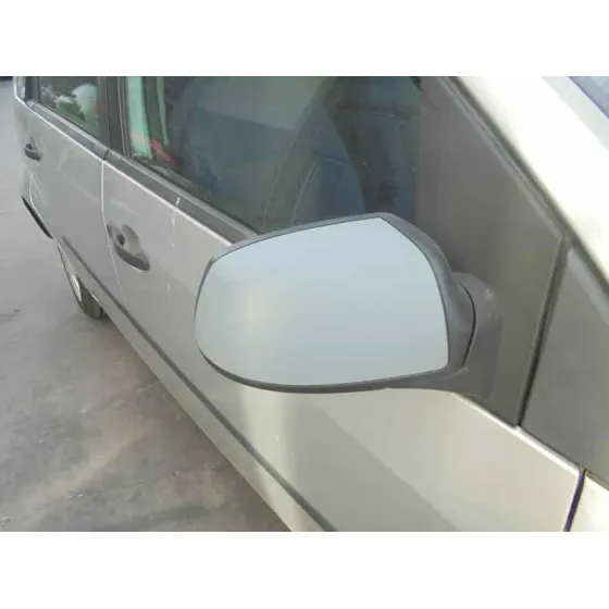 FORD FIESTA (CBK) '2005 AMBIENTE PLATA