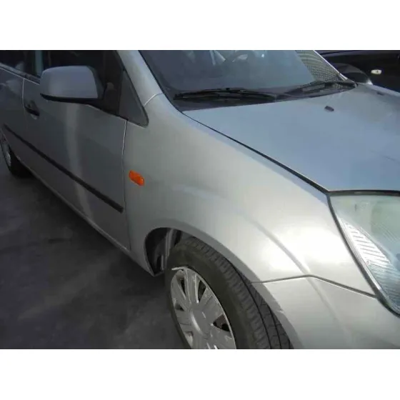 FORD FIESTA (CBK) '2005 AMBIENTE PLATA