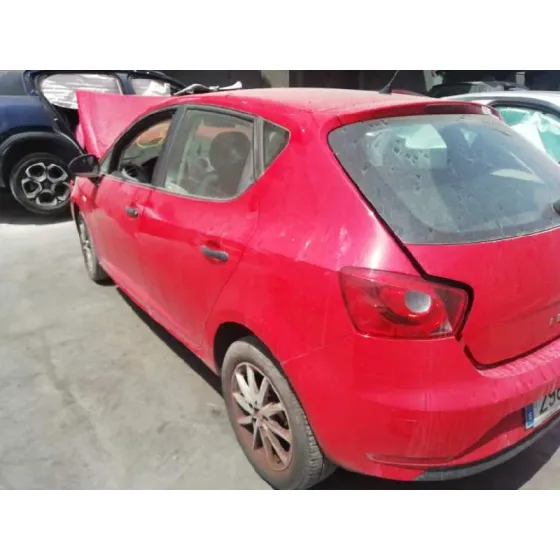 SEAT IBIZA (6J5) '2014 REFERENCE ROJO