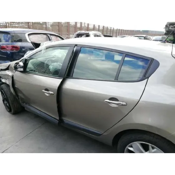 RENAULT MEGANE III BERLINA 5 P '2013 EXPRESSION GRIS