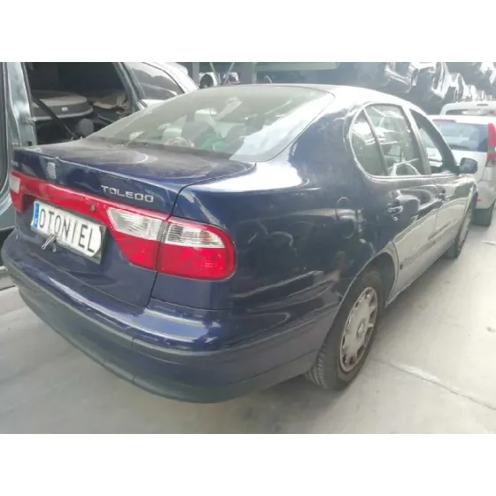 SEAT TOLEDO (1M2) '2001 EXECUTIVE AZUL