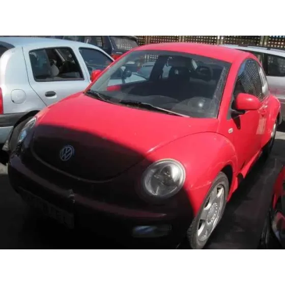 VOLKSWAGEN NEW BEETLE (9C1/1C1) '1998 2.0 ROJO
