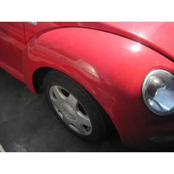 VOLKSWAGEN NEW BEETLE (9C1/1C1) '1998 2.0 ROJO
