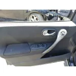 RENAULT MEGANE II BERLINA 5P RENAULT MEGANE II BERLINA 5P '2006 AUTHENTIQUE NEGRO 2005