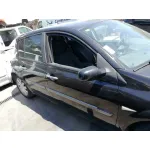 RENAULT MEGANE II BERLINA 5P RENAULT MEGANE II BERLINA 5P '2006 AUTHENTIQUE NEGRO 2005