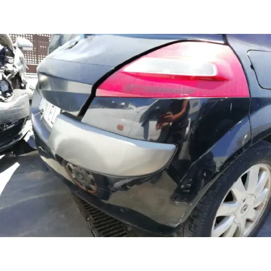 RENAULT MEGANE II BERLINA 5P '2006 AUTHENTIQUE NEGRO