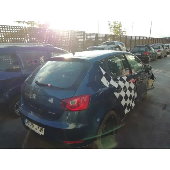 SEAT IBIZA (6P1) '2015 REFERENCE PLUS AZUL