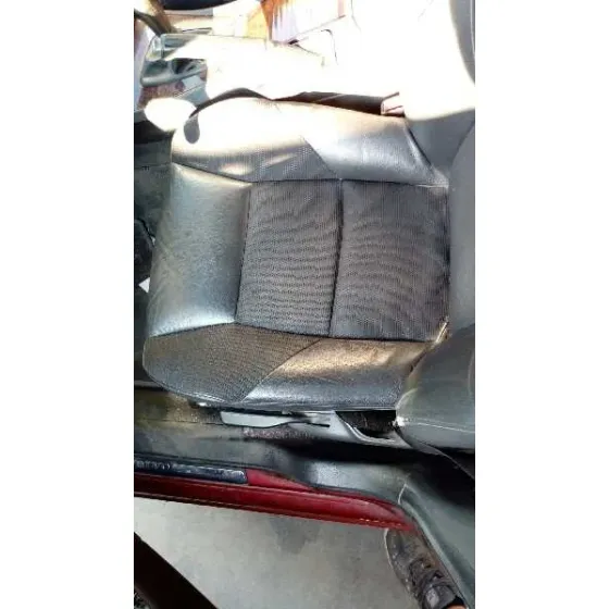 VOLVO S60 BERLINA '2004 2.4 (125KW) GRANATE