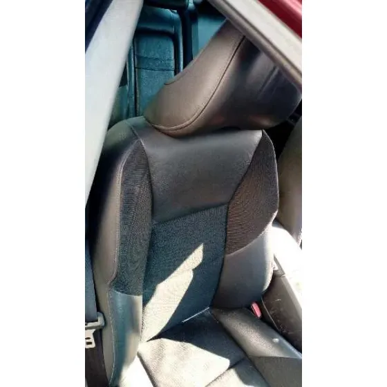 VOLVO S60 BERLINA '2004 2.4 (125KW) GRANATE