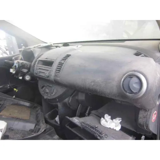 NISSAN NOTE (E11E) '2007 1.4 CAT GRIS CENIZA