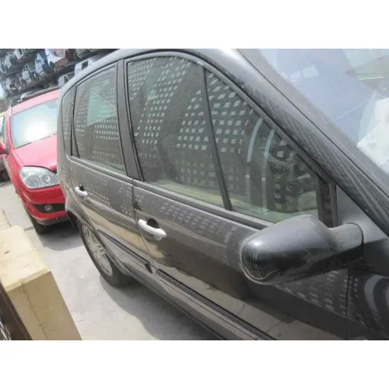 RENAULT SCENIC II 2003 CONFORT AUTHENTIQUE NEGRO