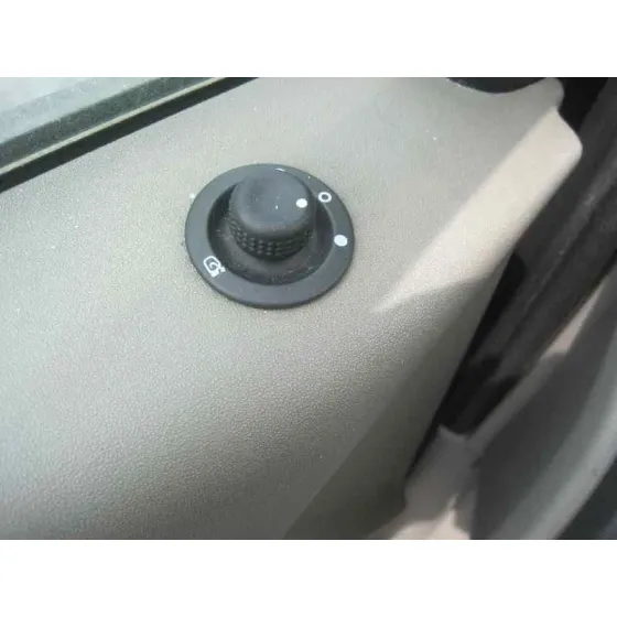 RENAULT SCENIC II 2003 CONFORT AUTHENTIQUE NEGRO