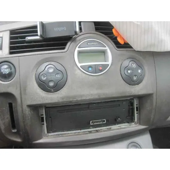 RENAULT SCENIC II 2003 CONFORT AUTHENTIQUE NEGRO