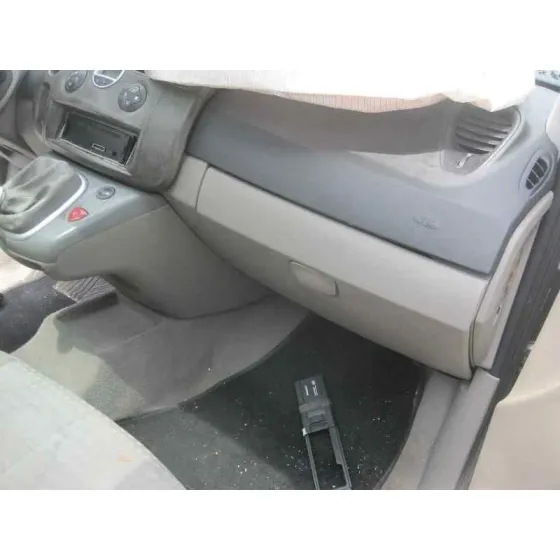 RENAULT SCENIC II 2003 CONFORT AUTHENTIQUE NEGRO