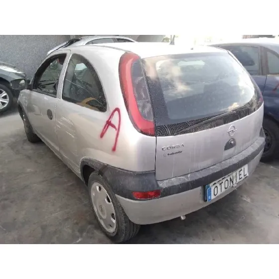 OPEL CORSA C '2002 CLUB PLATA