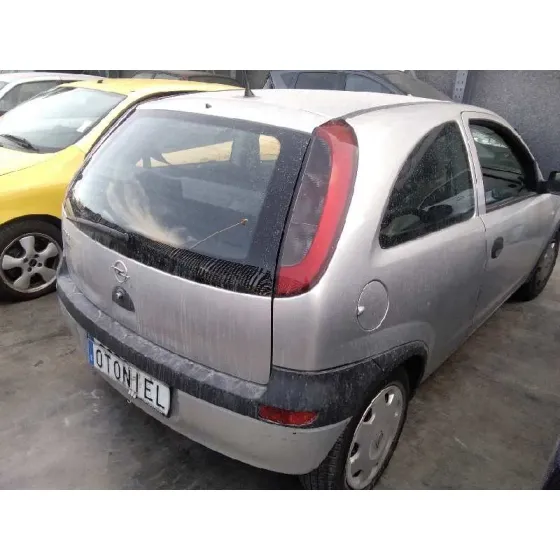 OPEL CORSA C '2002 CLUB PLATA