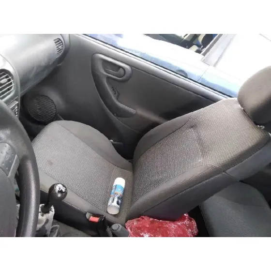 OPEL CORSA C '2002 CLUB PLATA