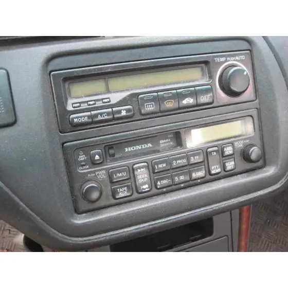 HONDA ACCORD BERLINA (CG7-9/CH1-7) '2002 1.8I LS (CG8) GRIS