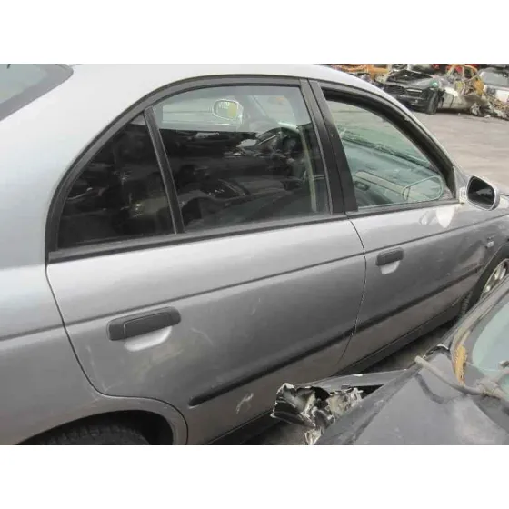 HONDA ACCORD BERLINA (CG7-9/CH1-7) '2002 1.8I LS (CG8) GRIS
