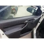 FORD FOCUS BERLINA (CAK) '2001 AMBIENTE BLANCO