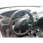 FORD FOCUS BERLINA (CAK) '2001 AMBIENTE BLANCO