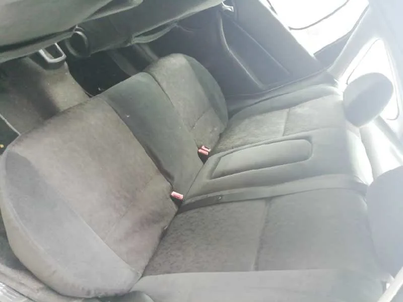 FORD FOCUS BERLINA (CAK) '2001 AMBIENTE BLANCO