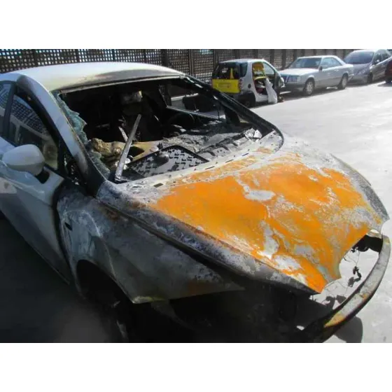 SEAT LEON (1P1) '2011 REFERENCE BLANCO/CALCINADO