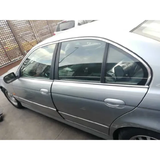 BMW SERIE 5 BERLINA (E39) '2003 525TDS GRIS