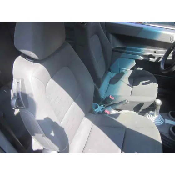 MITSUBISHI COLT BERLINA 5 (Z30A) '2006 1.5 DI-D INFORM AZUL OSCURO