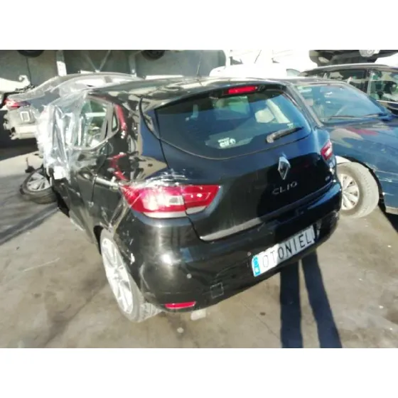 RENAULT CLIO IV '2014 TECHNOFEEL NEGRO