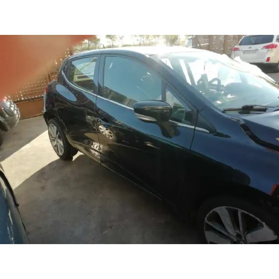 RENAULT CLIO IV '2014 TECHNOFEEL NEGRO