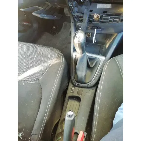 RENAULT CLIO IV '2014 TECHNOFEEL NEGRO