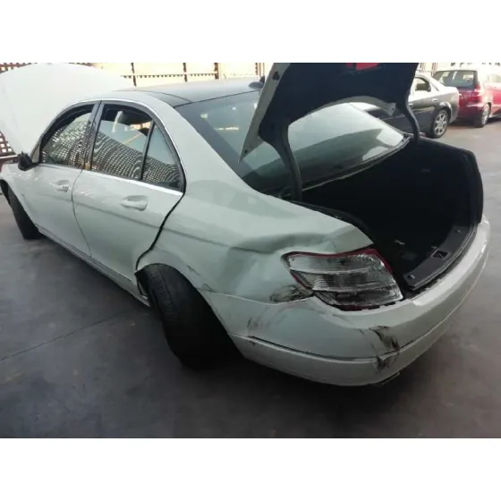 MERCEDES CLASE C (W204) BERLINA '2009 C 220 CDI (204.008) BLANCO