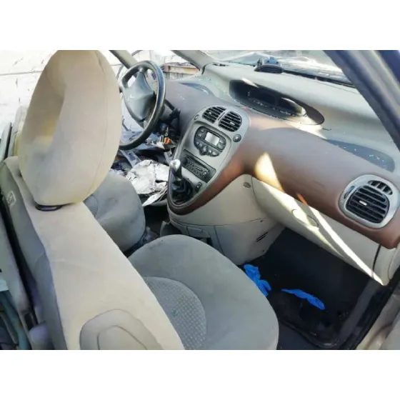 CITROEN XSARA PICASSO '2003 1.6 16V EXCLUSIVE PLATA