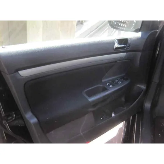 VOLKSWAGEN GOLF V BERLINA (1K1) '2005 1.9 TDI NEGRO