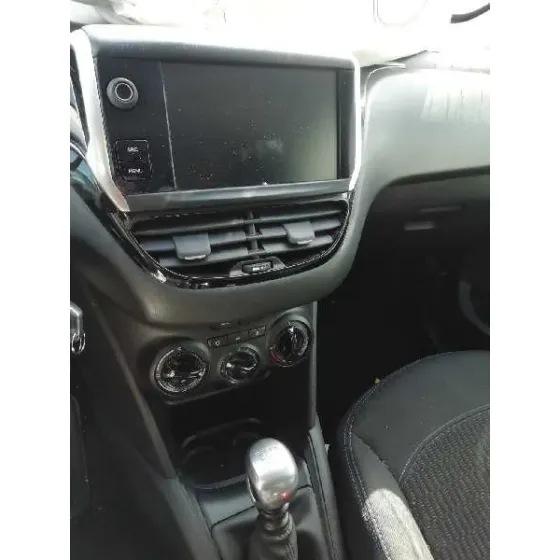PEUGEOT 208 '2019 * BLANCO