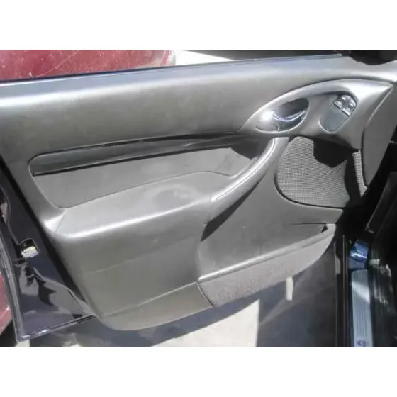 FORD FOCUS TURNIER (CAK) '2002 GHIA AZUL