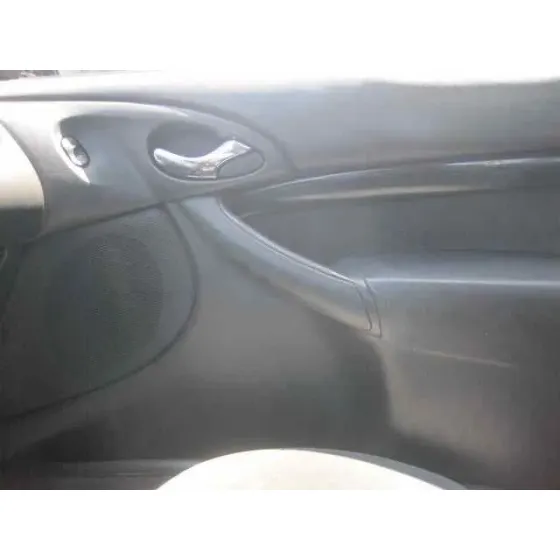 FORD FOCUS TURNIER (CAK) '2002 GHIA AZUL