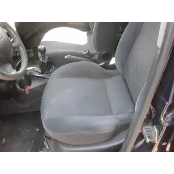 FORD FOCUS TURNIER (CAK) '2002 GHIA AZUL