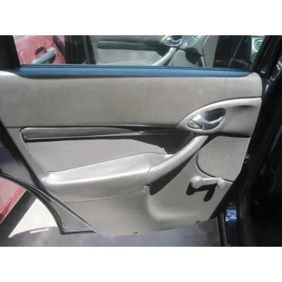 FORD FOCUS TURNIER (CAK) '2002 GHIA AZUL