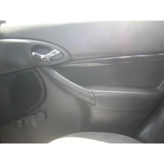 FORD FOCUS TURNIER (CAK) '2002 GHIA AZUL