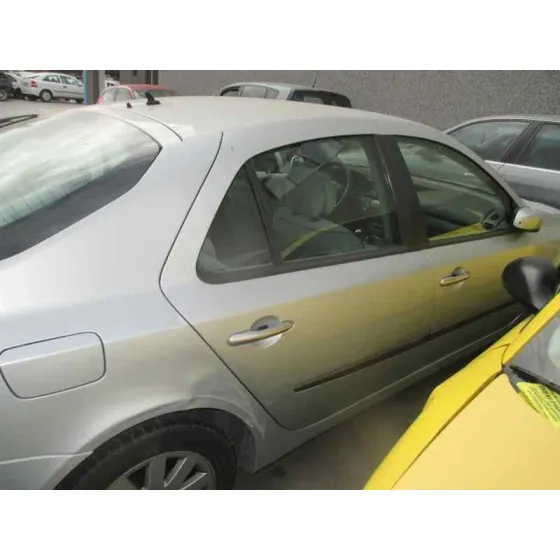 RENAULT LAGUNA II (BG0) '2002 AUTHENTIQUE PLATA
