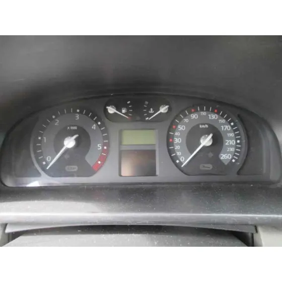 RENAULT LAGUNA II (BG0) '2002 AUTHENTIQUE PLATA