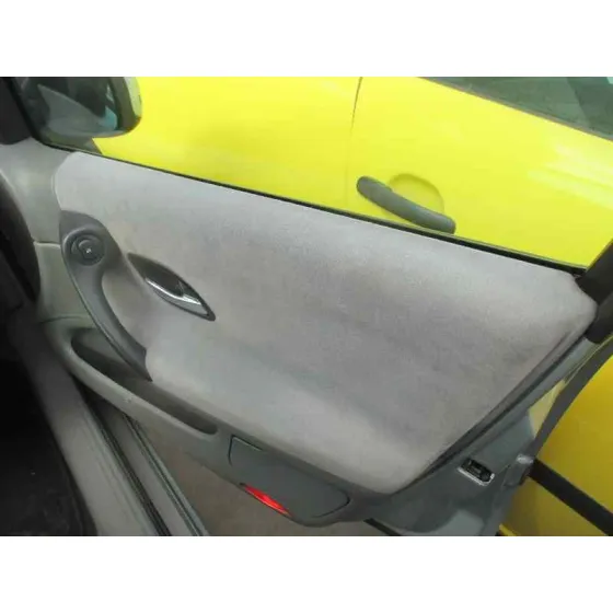 RENAULT LAGUNA II (BG0) '2002 AUTHENTIQUE PLATA